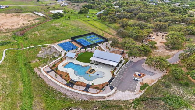 664 TRAVIS FOREST DR, Bulverde, TX 78163