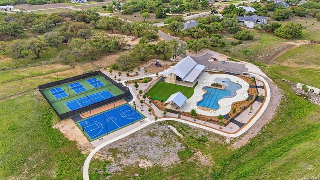 664 TRAVIS FOREST DR, Bulverde, TX 78163