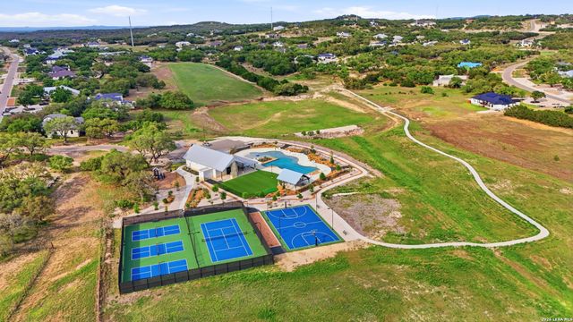 664 TRAVIS FOREST DR, Bulverde, TX 78163