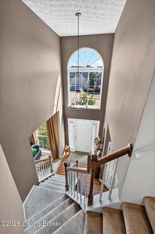 406 Arlington Meadows Dr, Louisville, KY 40023