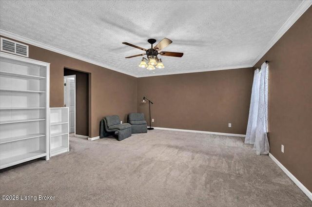 406 Arlington Meadows Dr, Louisville, KY 40023