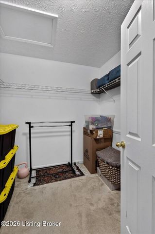 406 Arlington Meadows Dr, Louisville, KY 40023