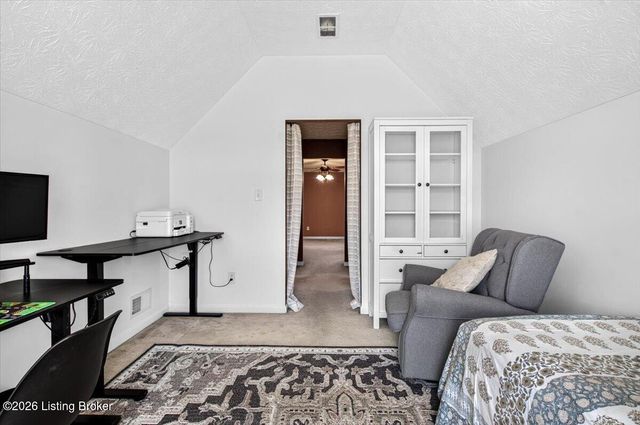 406 Arlington Meadows Dr, Louisville, KY 40023