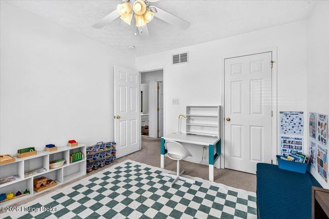 406 Arlington Meadows Dr, Louisville, KY 40023