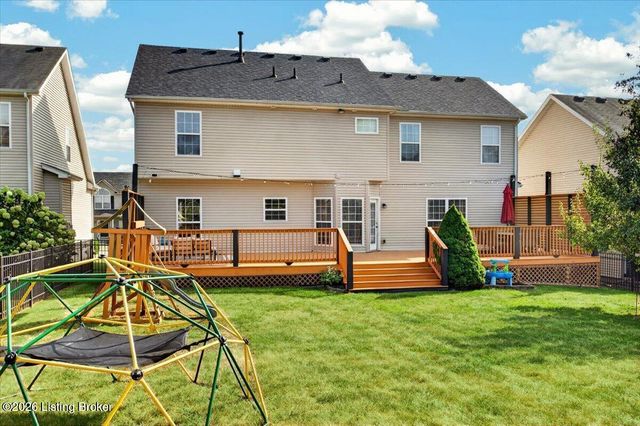 406 Arlington Meadows Dr, Louisville, KY 40023