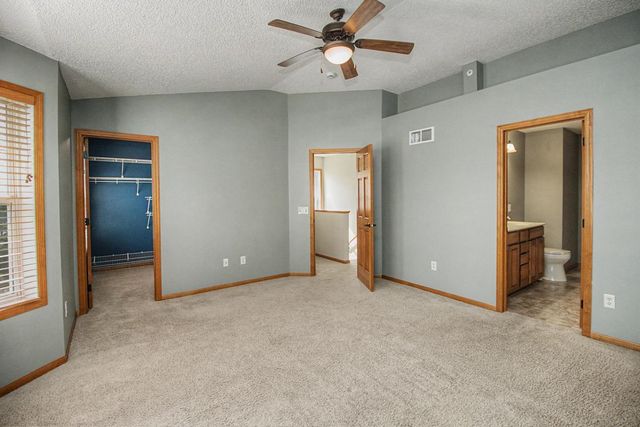 3721 Hazel Trail A, Woodbury, MN 55129
