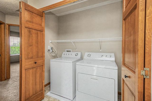 3721 Hazel Trail A, Woodbury, MN 55129