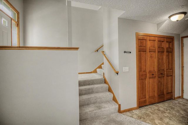 3721 Hazel Trail A, Woodbury, MN 55129