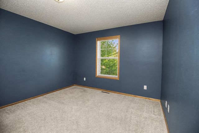 3721 Hazel Trail A, Woodbury, MN 55129