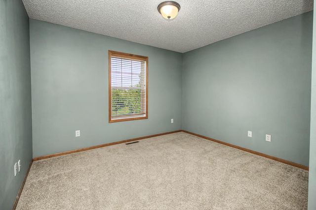 3721 Hazel Trail A, Woodbury, MN 55129
