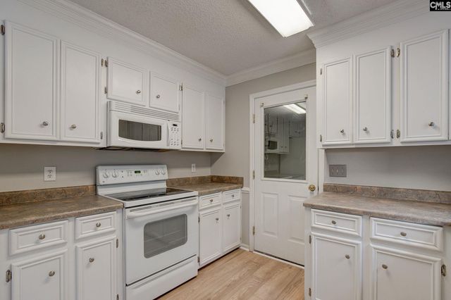 512 Wilmuth Circle, West Columbia, SC 29170