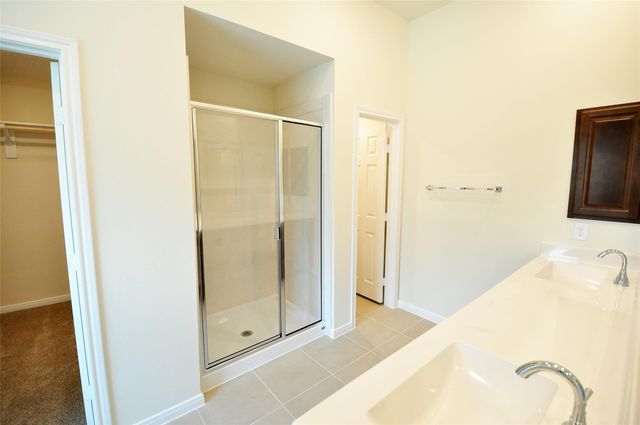 2206 Fortuna Drive, League City, TX 77539