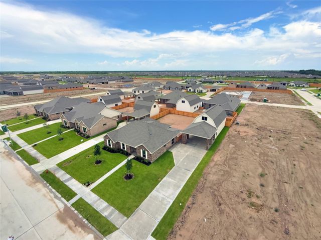 2206 Fortuna Drive, League City, TX 77539