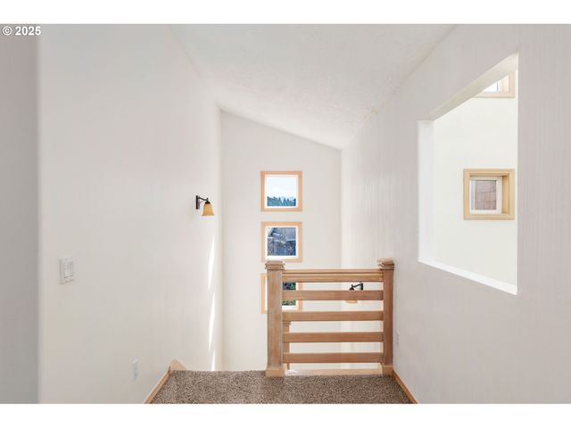 901 Fairway Ct, Manzanita, OR 97130