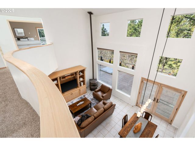 901 Fairway Ct, Manzanita, OR 97130