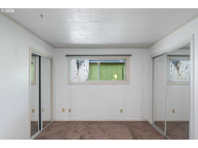 3215 E 30TH St, Vancouver, WA 98661