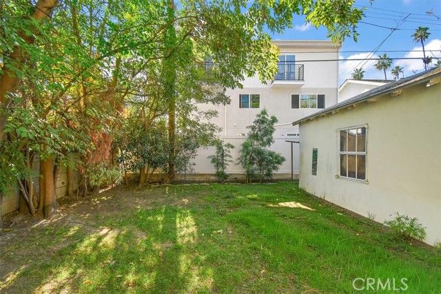 14248 Friar St, Van Nuys (los Angeles), CA 91401