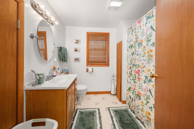 732 Park Avenue, Sycamore, IL 60178