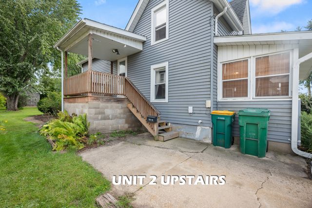 732 Park Avenue, Sycamore, IL 60178