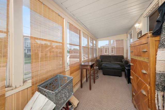 732 Park Avenue, Sycamore, IL 60178