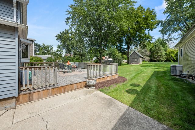 732 Park Avenue, Sycamore, IL 60178