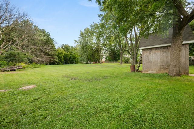 732 Park Avenue, Sycamore, IL 60178