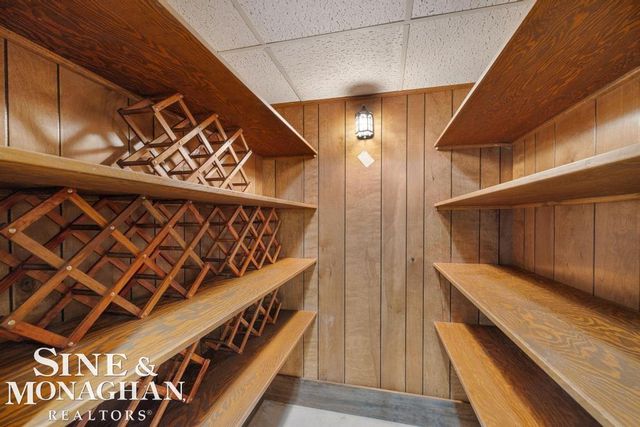 529 Lake Shore Road, Grosse Pointe Shores, MI 48236