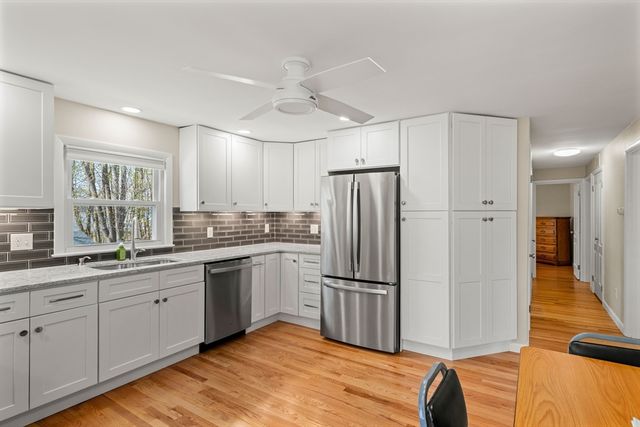 34 Marshall St., Leominster, MA 01453