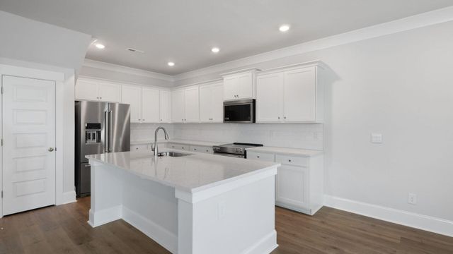 215 Terrace View Drive, Summerville, SC 29486