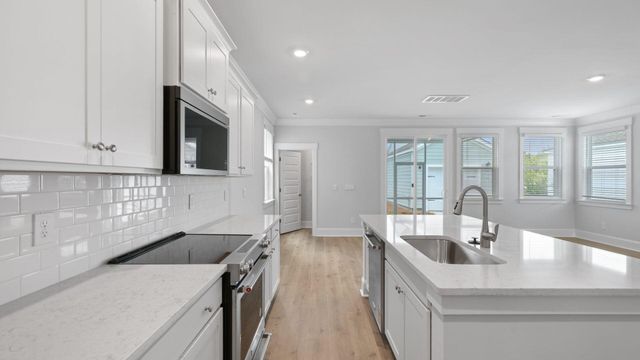 215 Terrace View Drive, Summerville, SC 29486