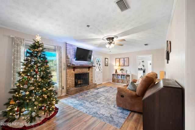 2050 FOXWOOD Drive, Orange Park, FL 32073