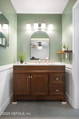 2050 FOXWOOD Drive, Orange Park, FL 32073