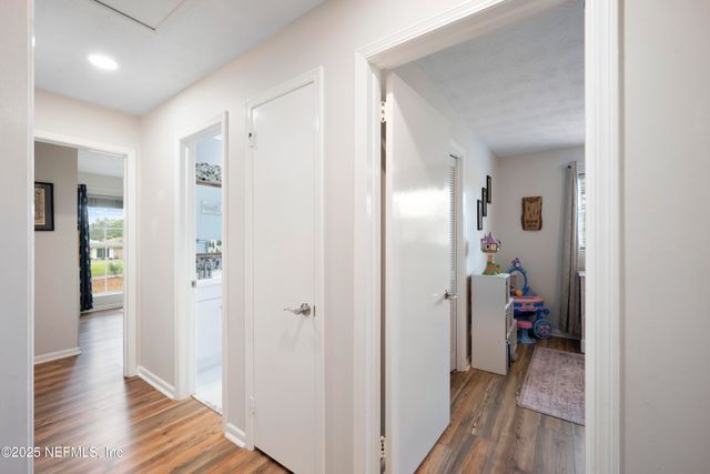 2050 FOXWOOD Drive, Orange Park, FL 32073