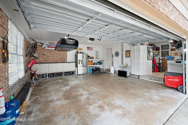 2050 FOXWOOD Drive, Orange Park, FL 32073