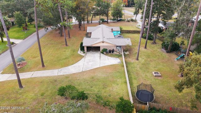 2050 FOXWOOD Drive, Orange Park, FL 32073