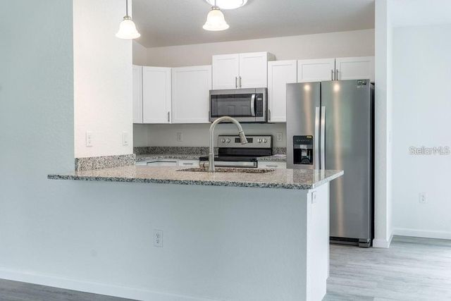 16919 SW 27TH AVENUE, Ocala, FL 34473