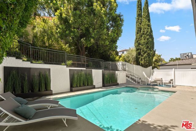 11734 Sunshine Terrace, Studio City (los Angeles), CA 91604