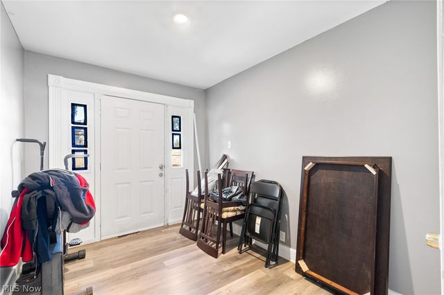 2901 Richmond Avenue NE, Canton, OH 44705