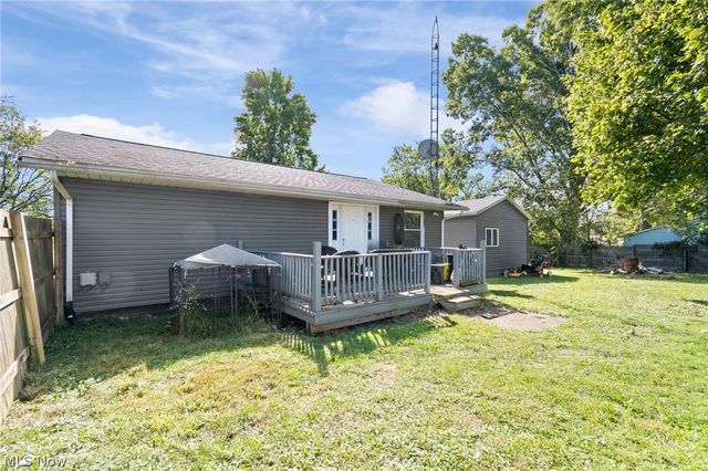 2901 Richmond Avenue NE, Canton, OH 44705
