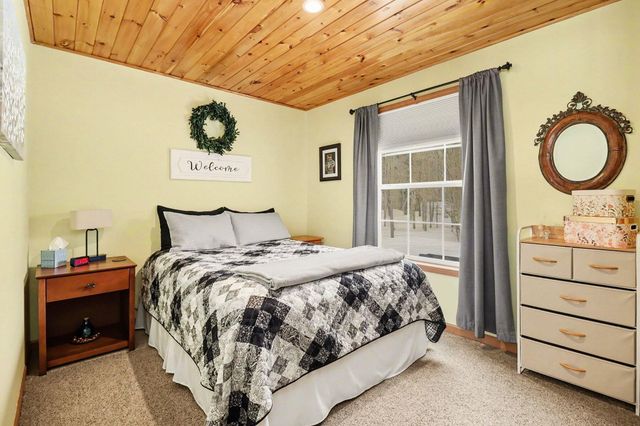 1789 S 58th Avenue, Shelby, MI 49455