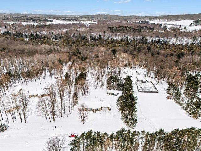 1789 S 58th Avenue, Shelby, MI 49455