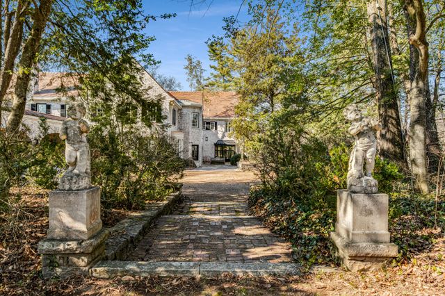 104 Lynnwood Blvd, Nashville, TN 37205