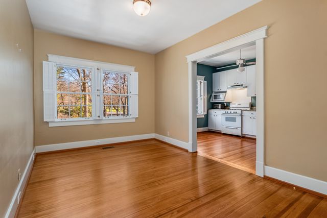104 Lynnwood Blvd, Nashville, TN 37205