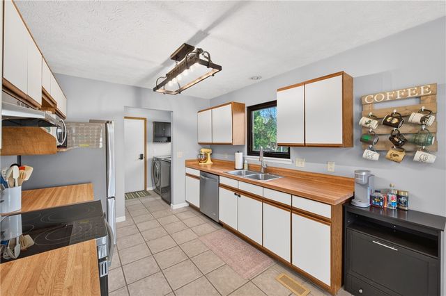 2509 Aberdeen Court, Troy, OH 45373