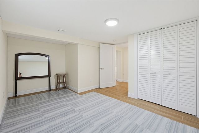 46 Robinson Rd, Woburn, MA 01801