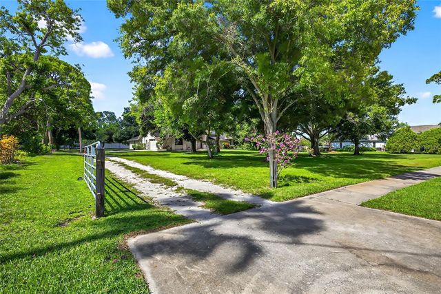 6320 66TH AVENUE N, Pinellas Park, FL 33781