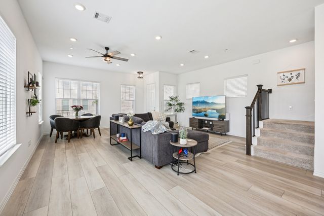 6201 Queens Path, North Richland Hills, TX 76180