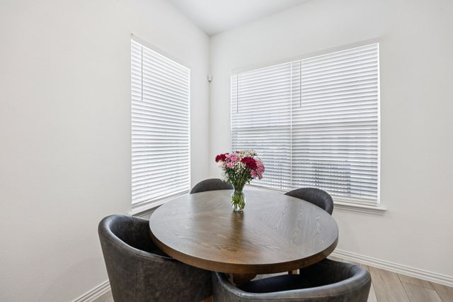 6201 Queens Path, North Richland Hills, TX 76180