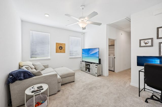 6201 Queens Path, North Richland Hills, TX 76180