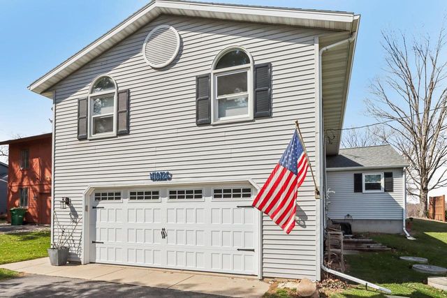 W10126 Schiefelbein Road, Poynette, WI 53955